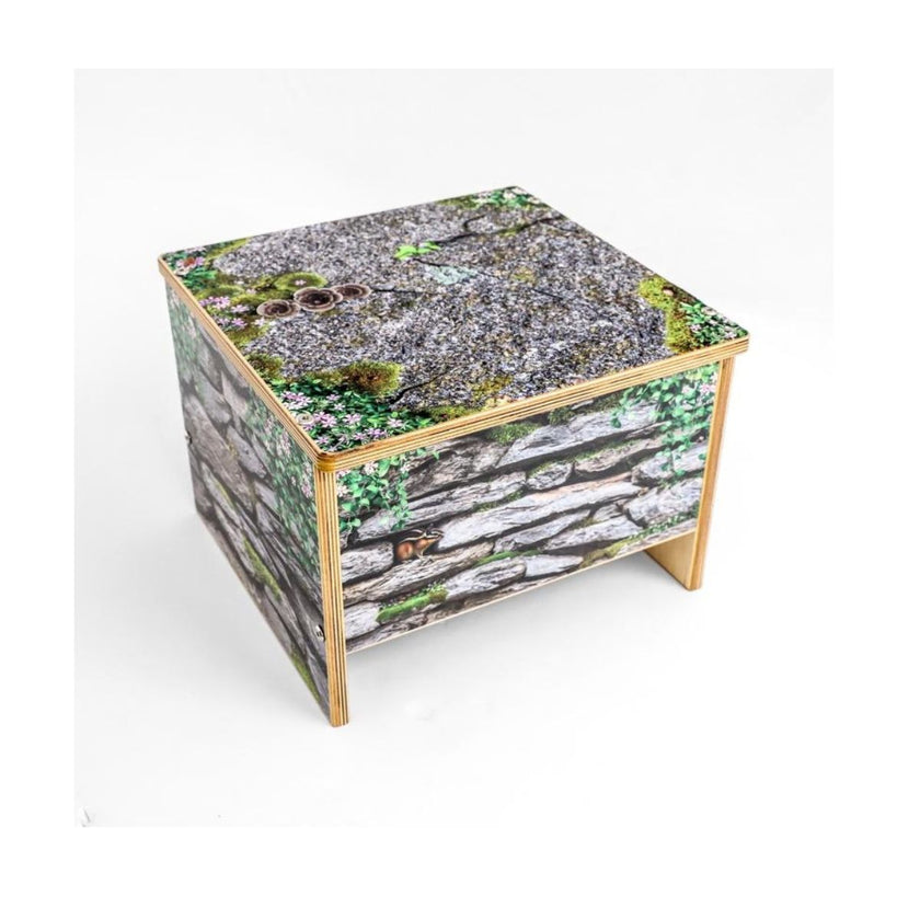 Nature View Stone Wall Seat